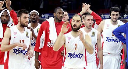 Όχι στην… αποκαθήλωση