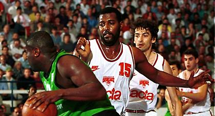 Είκοσι χρόνια από τον εφιάλτη (video)