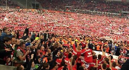 Άνοδος με «ντου» και… Ποντόλσκι (video)