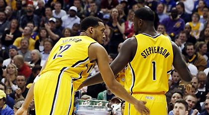 Ξύλο στους Πέισερς!