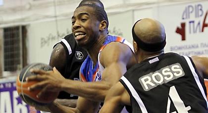 Σαν τον… αδερφό του