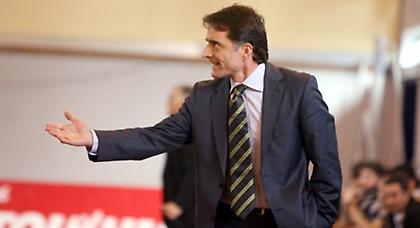 Κουστένης: «Πάμε για το θαύμα»