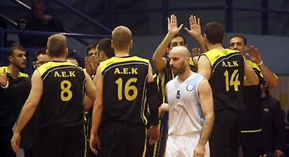 ΑΕΚ… ανέστη