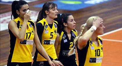 Με την πλάτη στον τοίχο η ΑΕΚ…