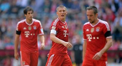 Ξέσπασε η Μπάγερν, έ«Χ»ασε η Βόλφσμπουργκ! (videos)