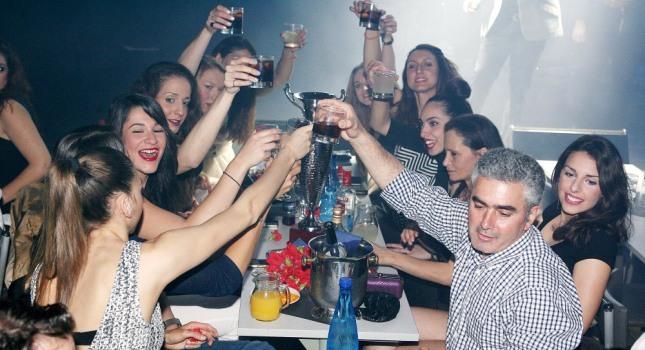 Η γιορτή των νταμπλούχων (Pics)