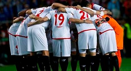 Πέτρες στο λεωφορείο της Σεβίλλης! (pic)