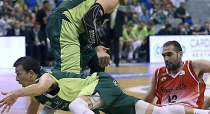 Νίκες για Μάλαγα, Βαλένθια, καλός ο Γιαννόπουλος