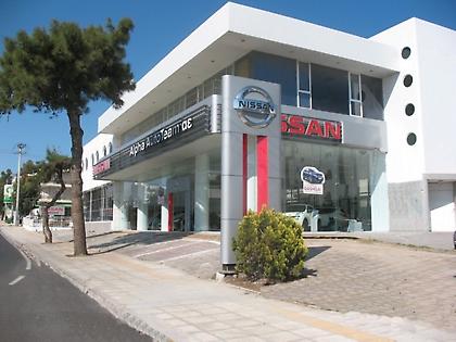 Νέα έκθεση Nissan στη Γλυφάδα