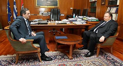 Συνάντηση με φόντο την κυβερνητική σταθερότητα