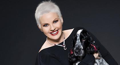 Νανά Παλαιτσάκη: «Οι άνθρωποι αυτοκτονούν, δεν πεθαίνουν»