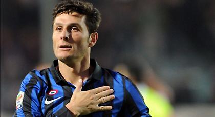 Ο θρύλος Ζανέτι σταματάει την μπάλα