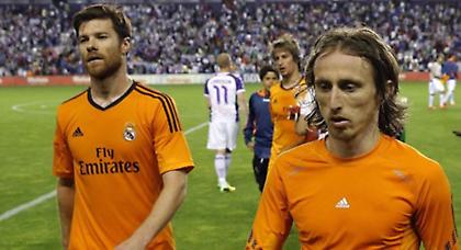 Ενοχλημένος ο Τσάμπι Αλόνσο