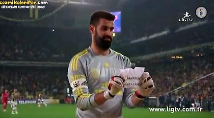 Πρωταθλητές με… χαρτάκι (video)