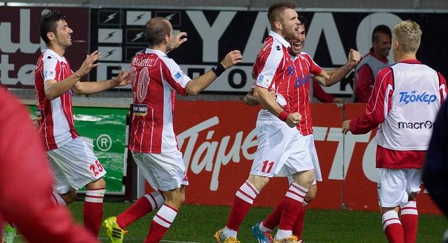 Τους περνάει από… κόσκινο