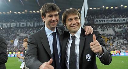 Παιχνίδια τακτικής από διοίκηση και Κόντε