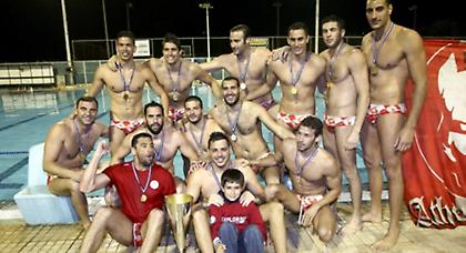 Θρύλος (π)όλο κούπες!