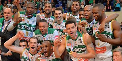 Κούπα για Ναντέρ!