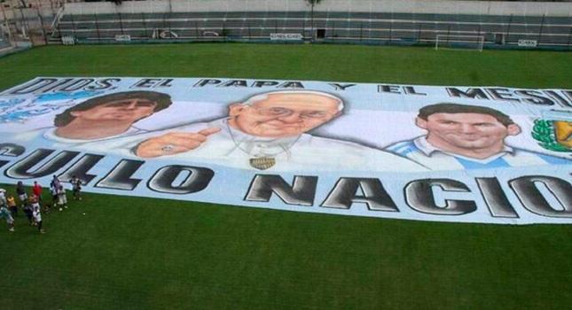 Ο Ντιέγκο, ο Πάπας και ο Μέσι (pic)