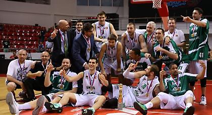 Ζήσης, ο άρχοντας των… τροπαίων