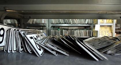 Επιστρέφονται πινακίδες, άδειες οδήγησης και άδειες κυκλοφορίας λόγω εκλογών