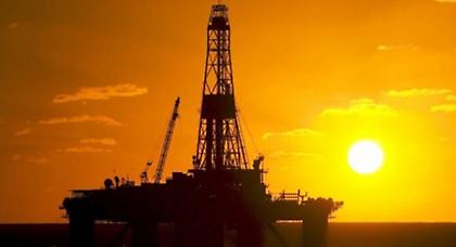 La Tribune: «Η Ελλάδα θα γίνει σύντομα βασίλισσα του πετρελαίου»