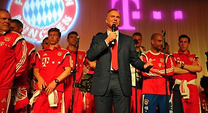 Η αποθέωση Ρουμενίγκε για Πεπ και ο τρελο-Ρόμπεν