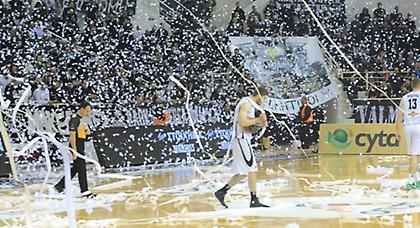 «Με φωνή, αλλά… προσοχή»