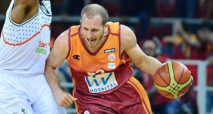 Έκλεισε το «καρέ» η Γαλατάσαραϊ