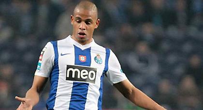 «Αγγίζει» Φερνάντο η Σίτι