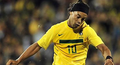 Ζήσε στο «παλάτι» του Ροναλντίνιο (pics)