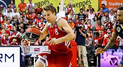 Εύκολα η Μπάγερν, δύσκολα η Άλμπα