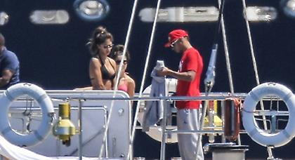 Η Νικόλ «έφτιαξε» το μάτι του Χάμιλτον (pics)