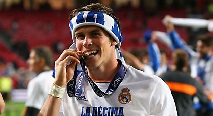 Κοντά στη «βασίλισσα», ποτίζεται και η Τότεναμ