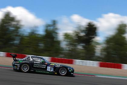 Πρώτη νίκη της χρονιάς για το Black Falcon Mercedes SLS