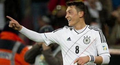 Εζίλ: «Να γίνω θρύλος της Γερμανίας»