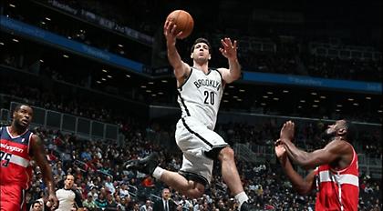 Πήρε Σενγκέλια η Λαμποράλ