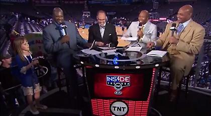 Το κοριτσάκι που τρέλανε τον «Σακ» (video)