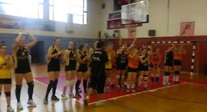 Συγκάτοικοι στην (ΑΕΚτζήδικη) τρέλα! (video)