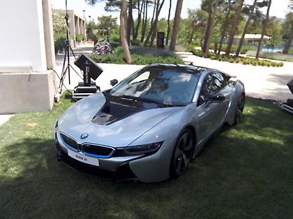 Ηρθε το υβριδικό BMW i8 από 167.000 ευρώ