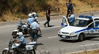 Άγρια καταδίωξη στην εθνική οδό Πατρών-Κορίνθου για ΙΧ με 85 κιλά χασίς