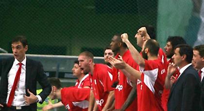 Επαιζε με… περισσότερους παίκτες ο Ολυμπιακός