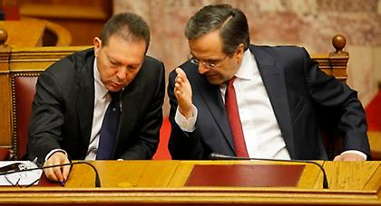 Σκέψεις να αναλάβει και το υπουργείο Οικονομικών ο Σαμαράς