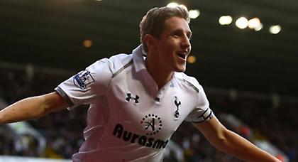 Η σημαία στον ιστό… των «spurs»