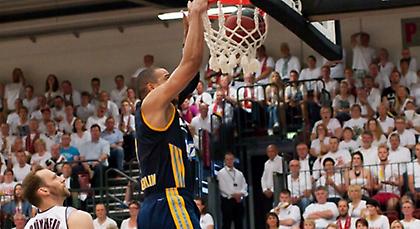 Πάει για νταμπλ η Άλμπα