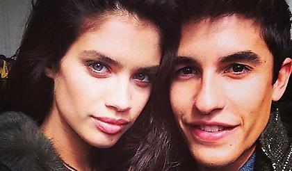 Ο... καβαλάρης και το τοπ μόντελ (pics)