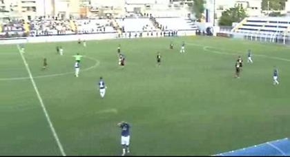 Φέρετρα και κότες στην Νεάπολη