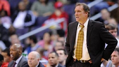 Ο Σόντερς στον πάγκο των Τίμπεργουλβς