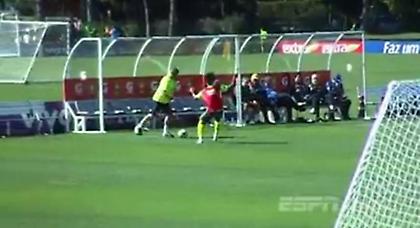 Ένας 60χρονος… γλέντησε τον Μαρσέλο! (video)