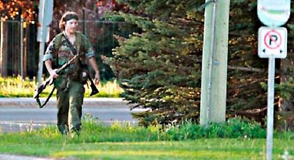 Συνελήφθη ο άνδρας που σκότωσε αστυνομικούς στον Καναδά